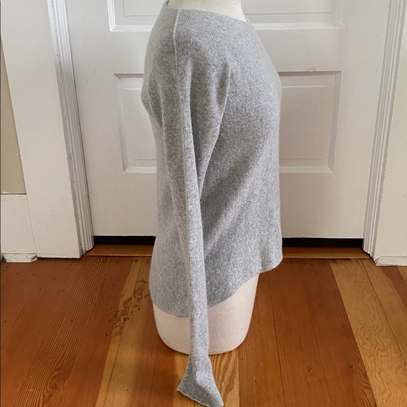 Bianco & Blu Light Grey Cashmere Blend Pullover Sweater Small - Picture 2 of 5